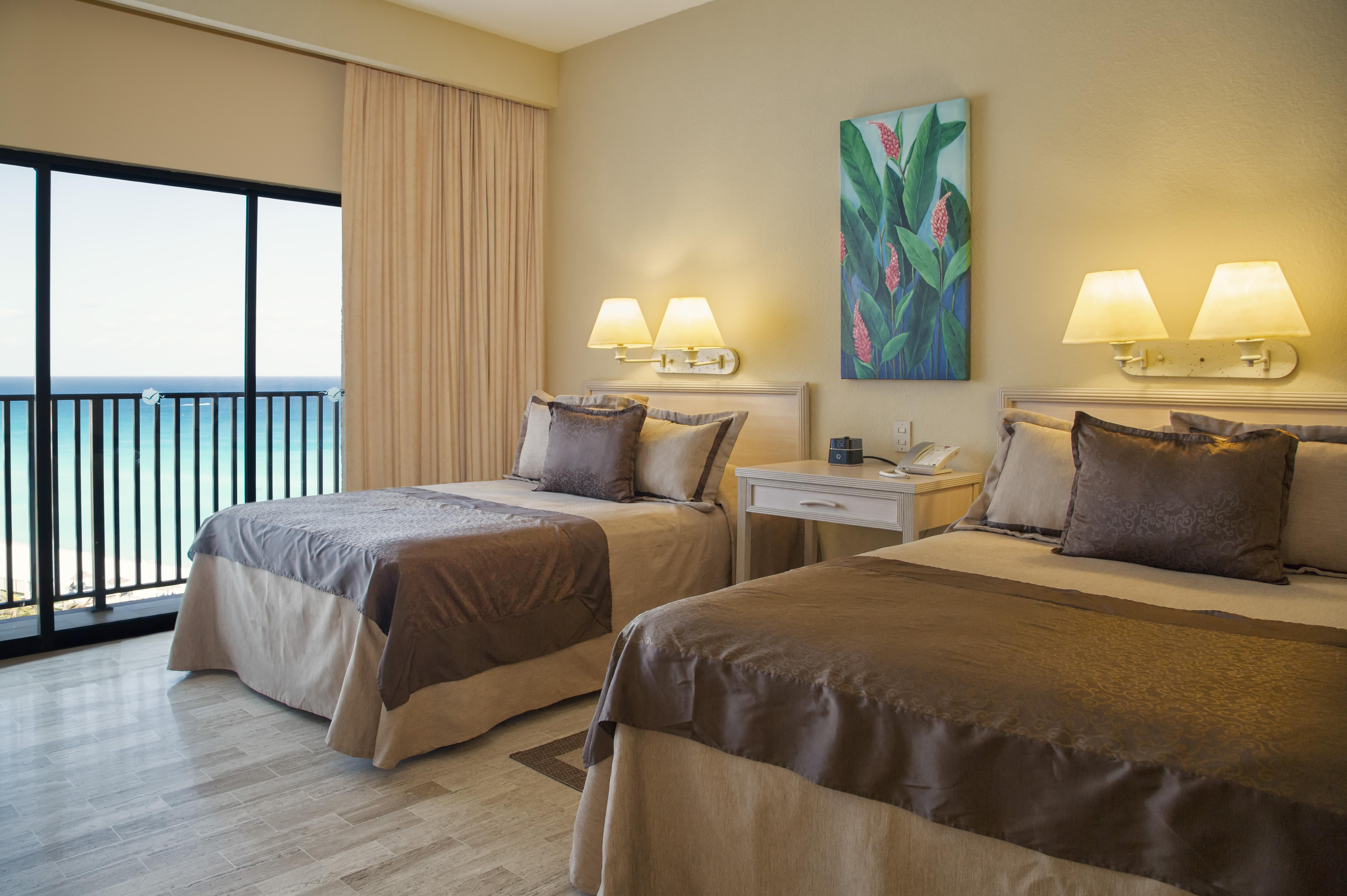 The Royal Islander - An Resort