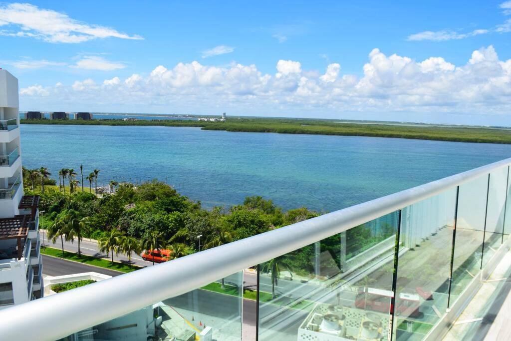 Vista Al Mar Y Laguna, Playa. * Cancún