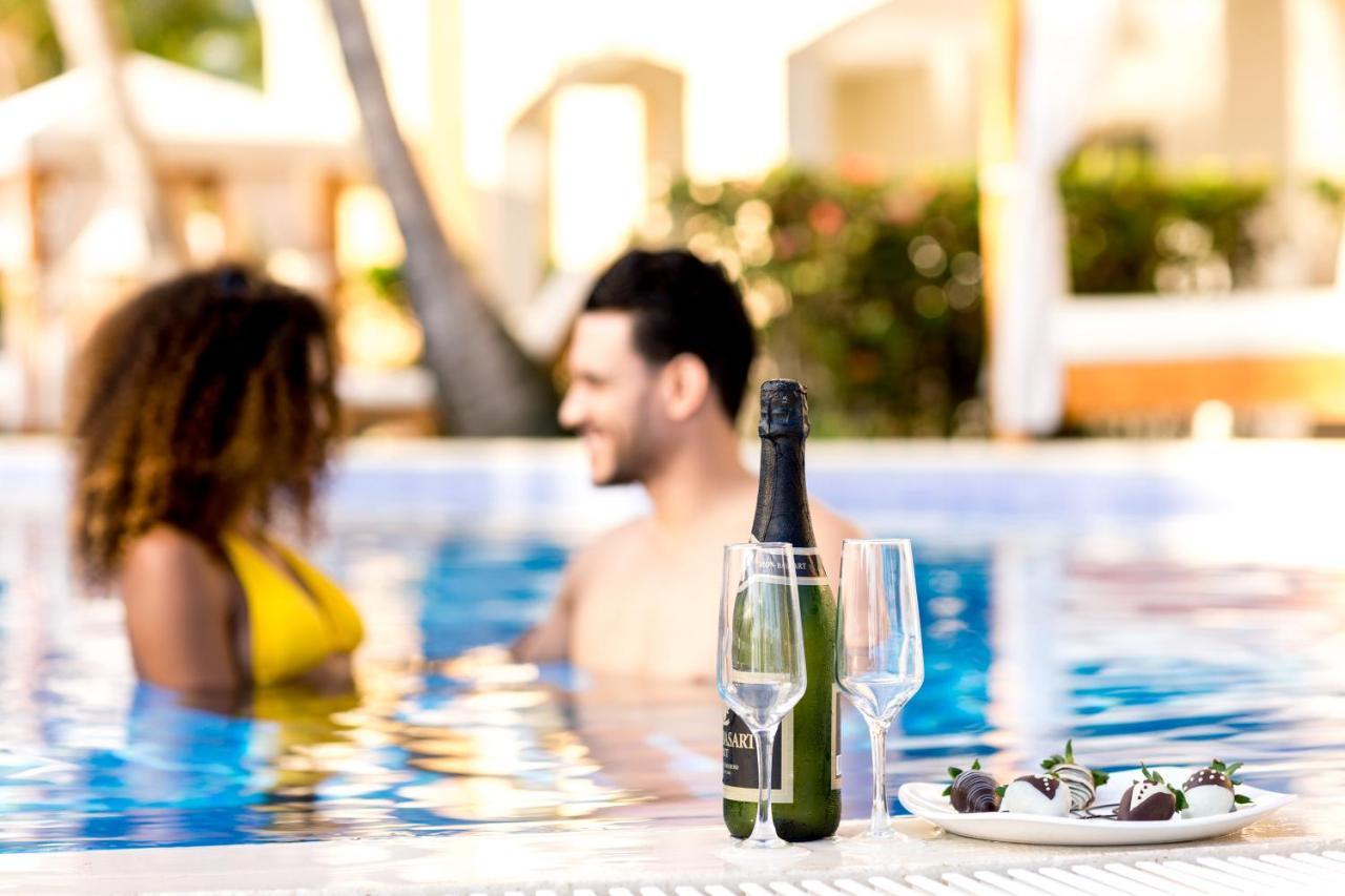 Majestic Elegance Costa Mujeres -