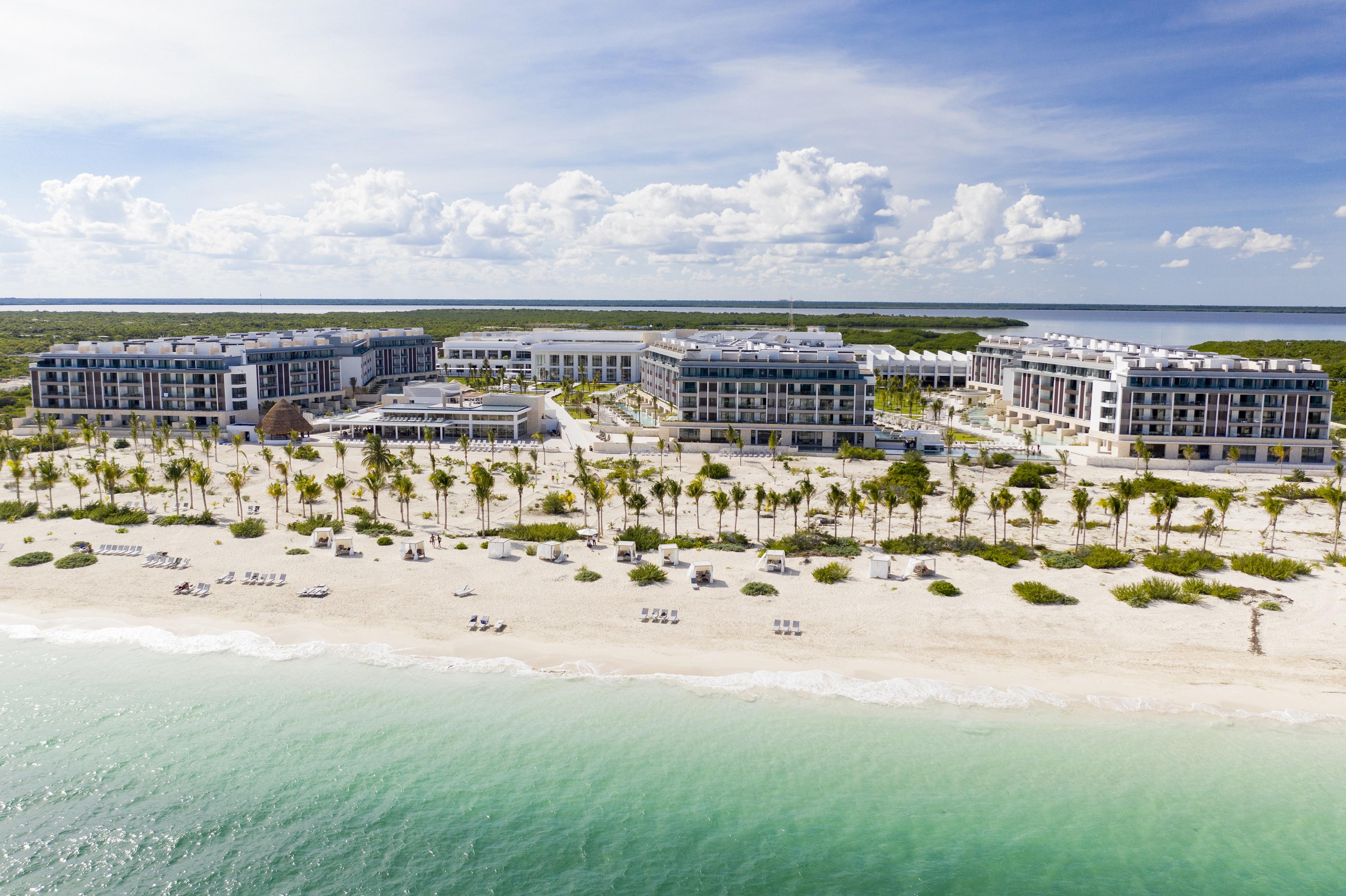Resort Majestic Elegance Costa Mujeres -