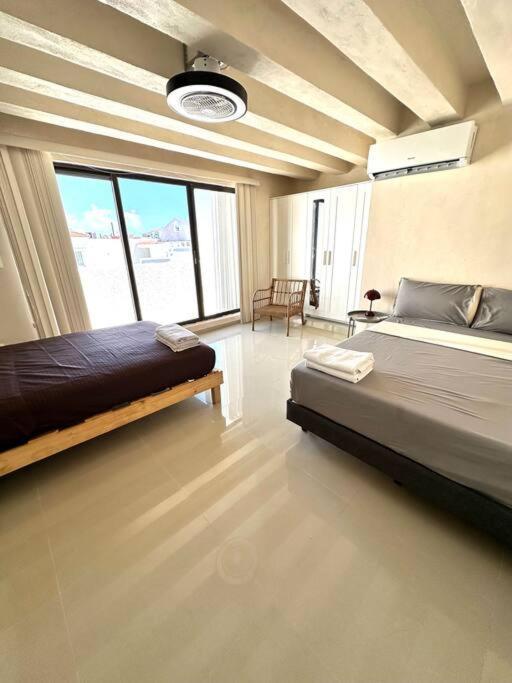 Luxurious Lagoon-front In Zone Tranquility Meets Elegance Near Attractions And Beaches Apartamento Cancún