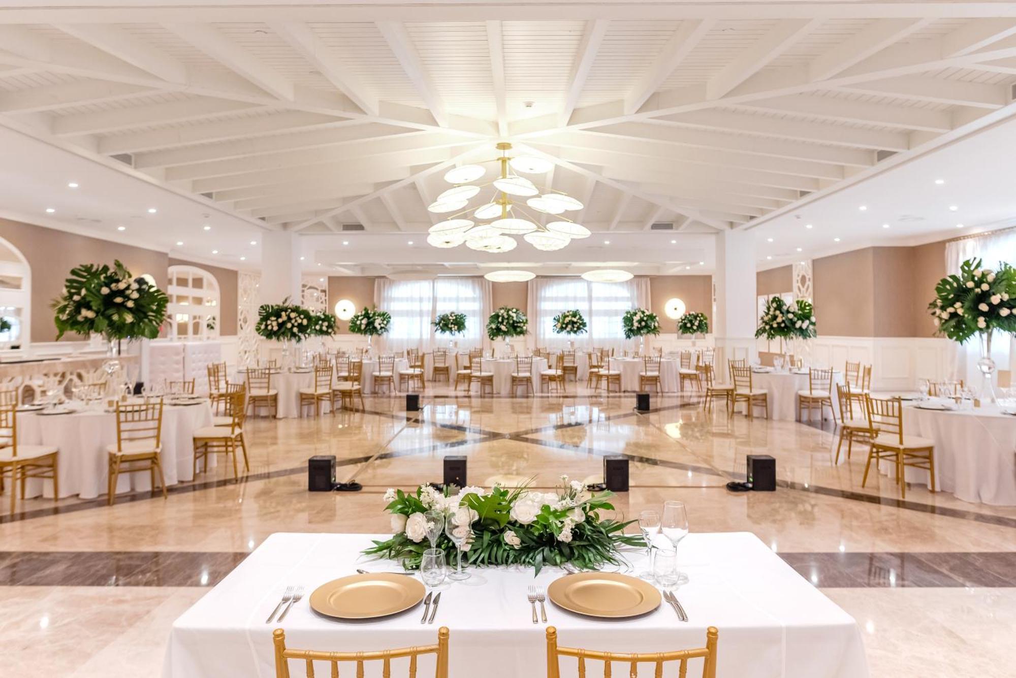 Majestic Elegance Costa Mujeres - Resort