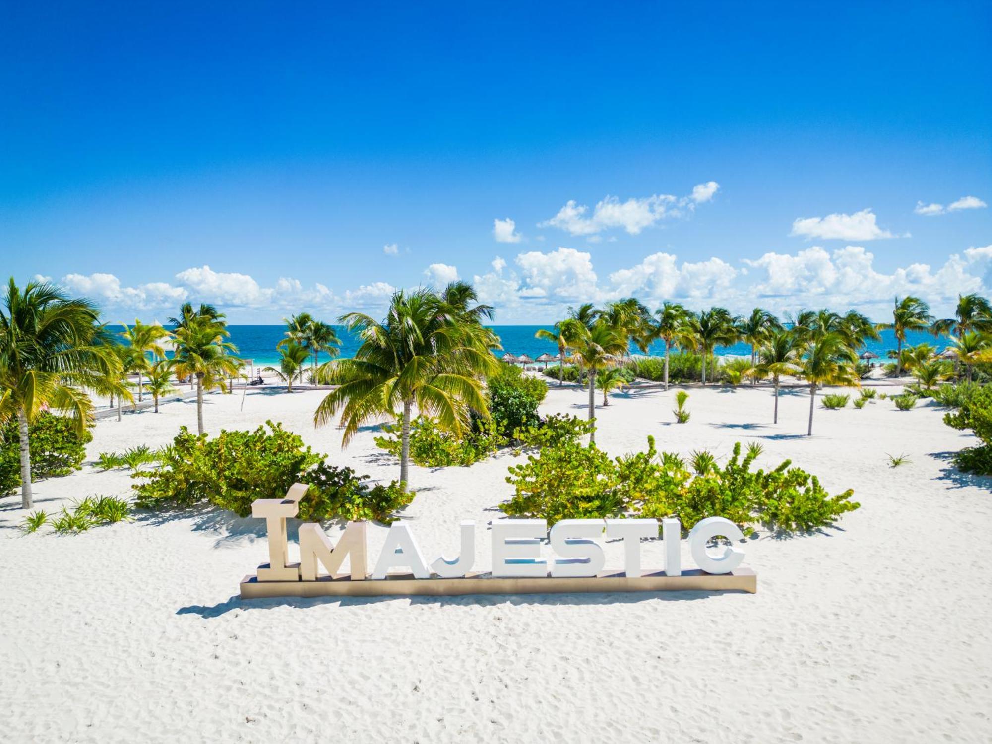 Resort Majestic Elegance Costa Mujeres - 5*