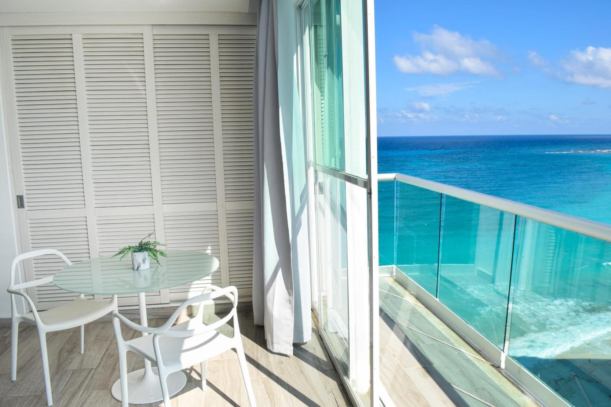 Vista Al Mar Y Laguna, Playa. * Cancún