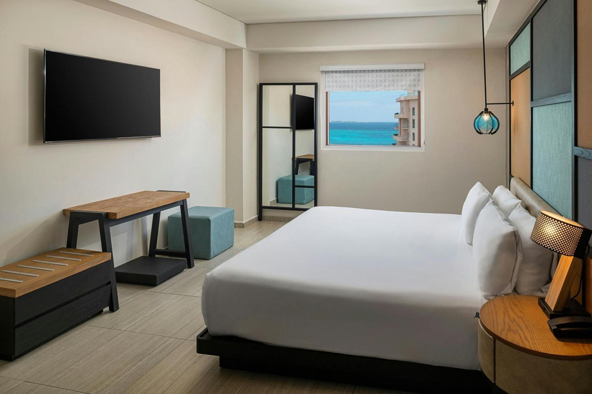 Aloft 4*