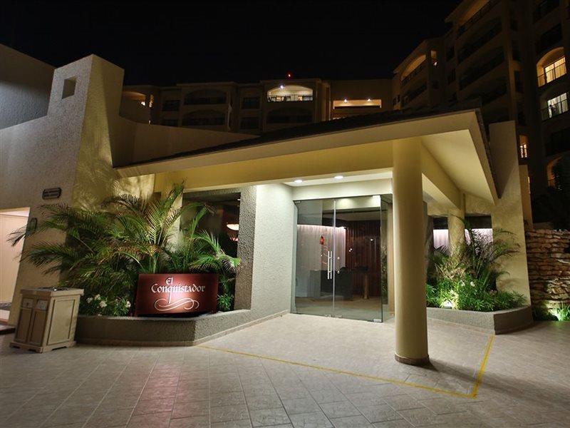 Resort The Royal Islander - An