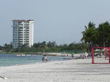 Hostel Punta Sam *