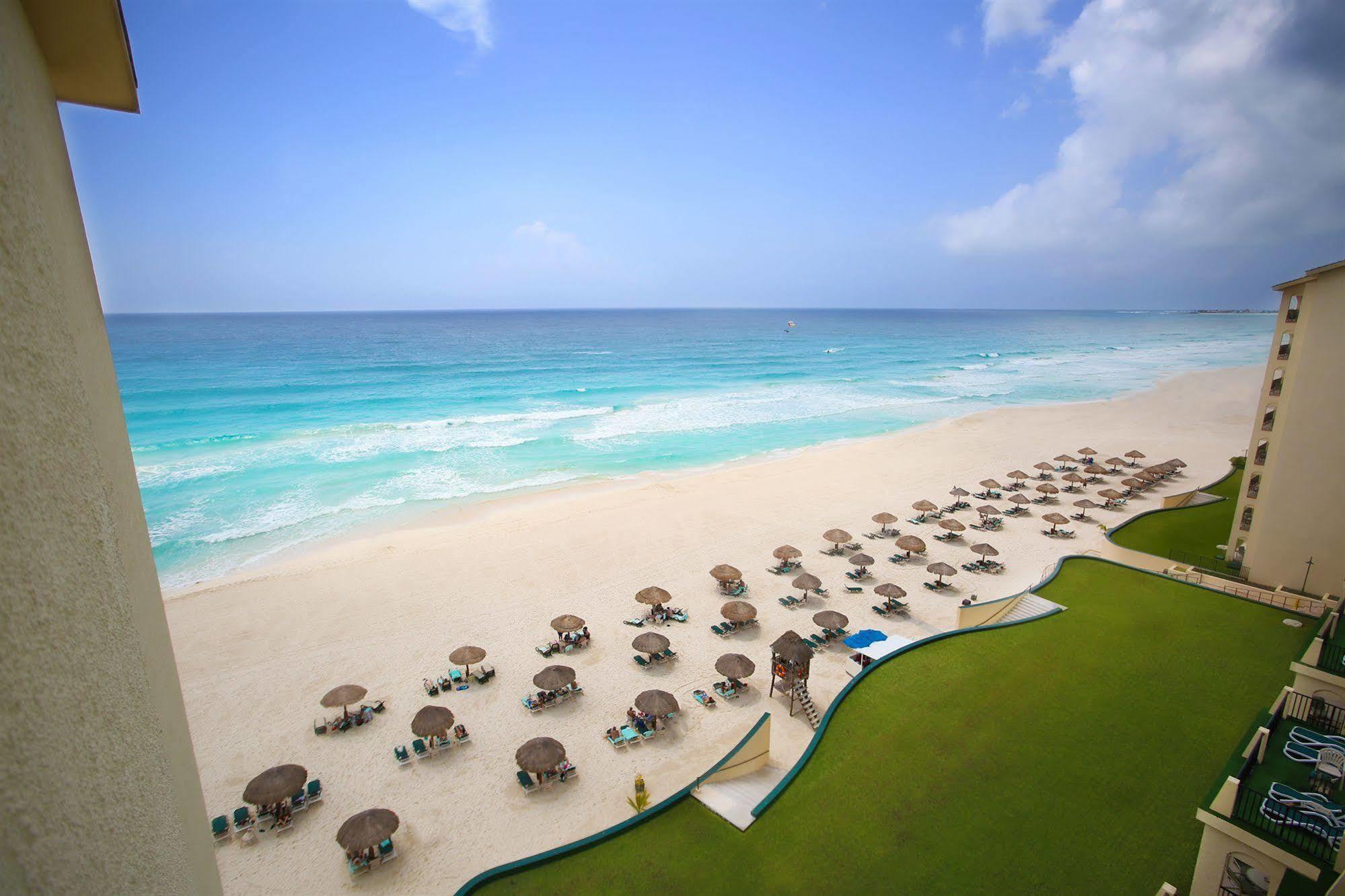 The Royal Islander - An Resort