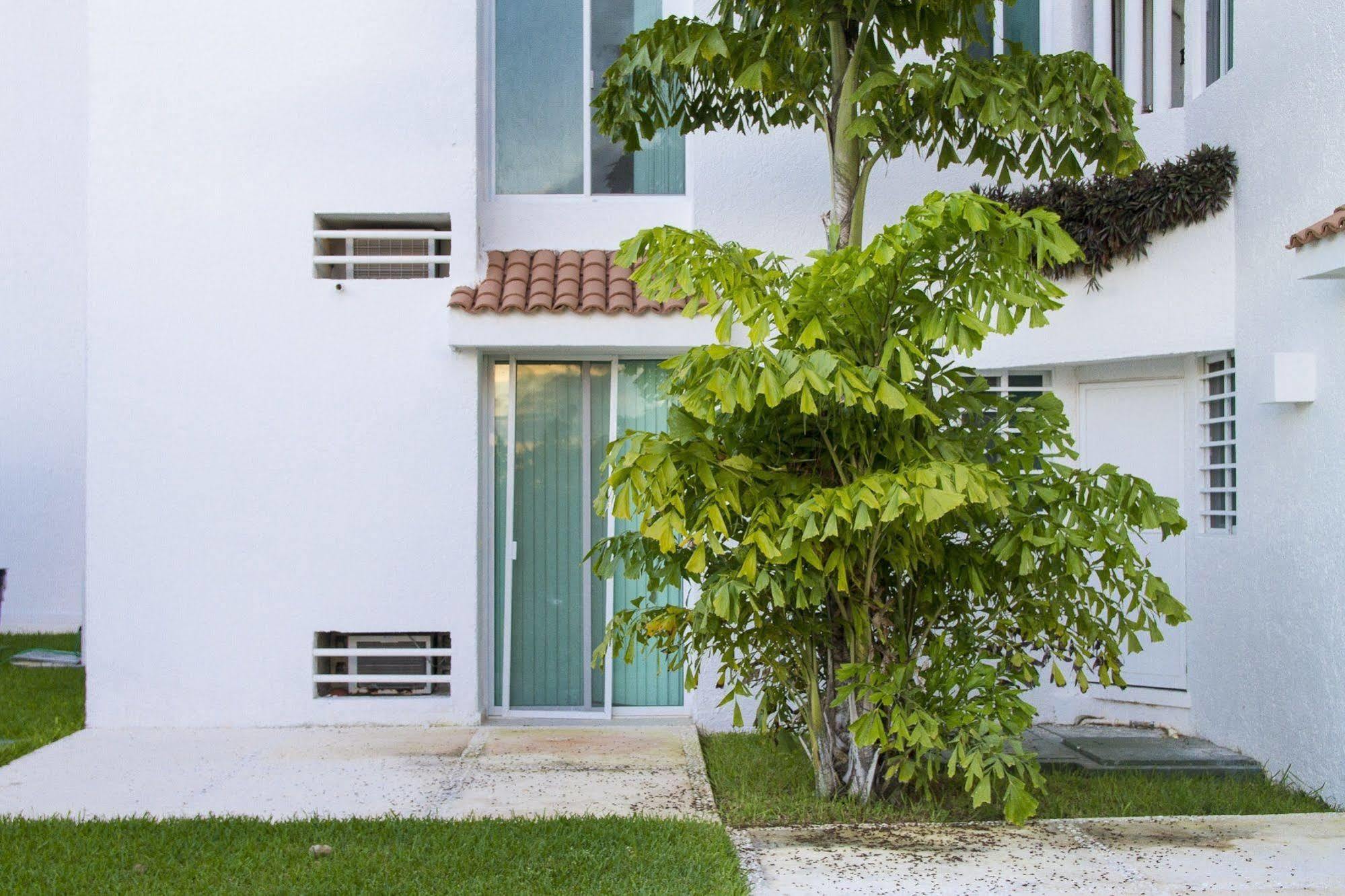 Gaviotas Y Apartahotel Cancún