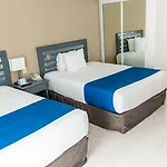 Ocean View Cancun Arenas