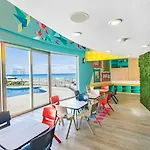 Beach Palace
