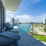 Renaissance Cancun Resort & Marina