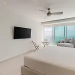 Torre Peninsula 11B