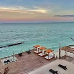 Perfect Beach Location For Families And Weddings