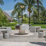 Marina Beachfront 2 Bdr By Casa Paraiso