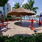 Dreams Lagoon