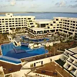 Be Live Grand Playa