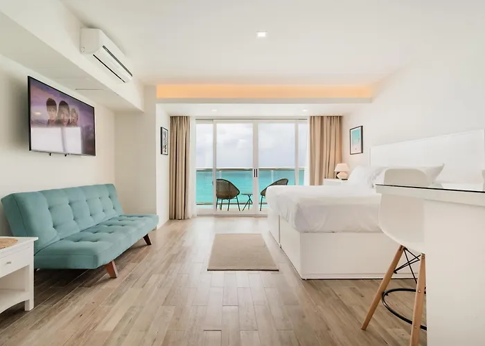 The Ocean Vibes Suites By Casa Paraiso