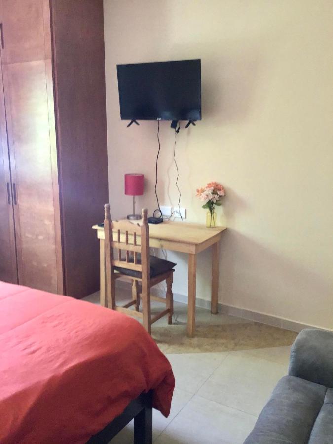 Pecari Bed & Breakfast