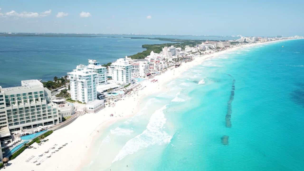 Apartamento Nuevo Estudio A Pie De Playa, Vistas Increibles, Alberca, Gym Jacuzi, Seguridad, 3503 Cancún