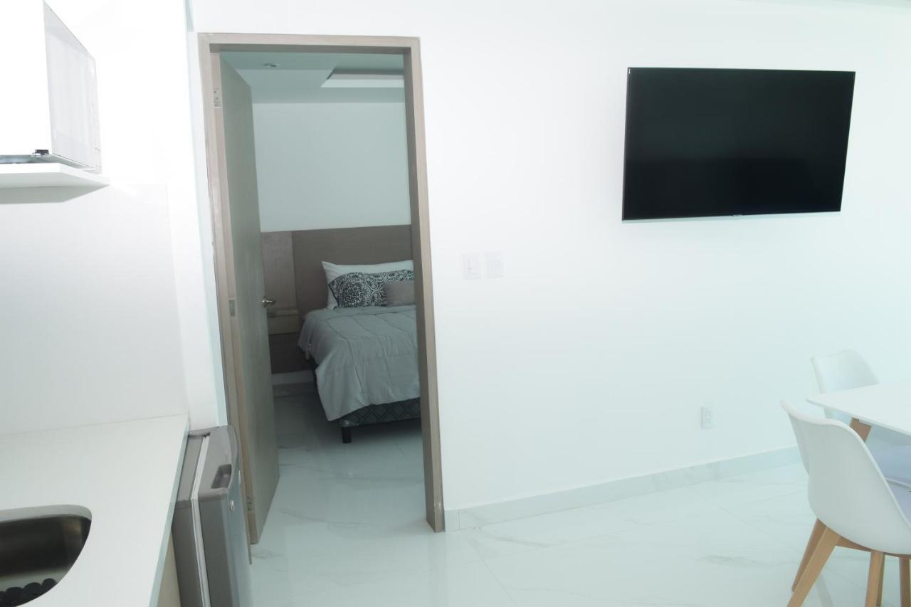 Nuevo Estudio A Pie De Playa, Vistas Increibles, Alberca, Gym Jacuzi, Seguridad, 3503