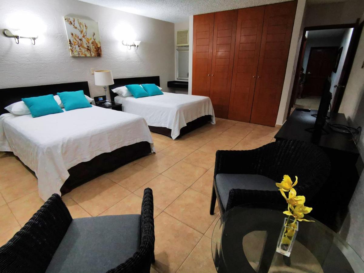 Brisas Beachfront In Zone Apartment Cancun