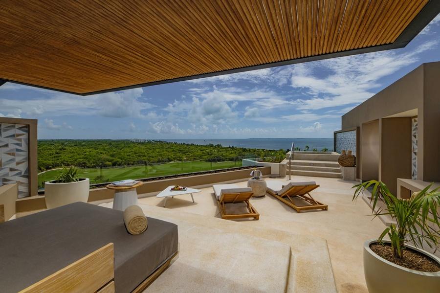 Estudio Playa Mujeres 5*