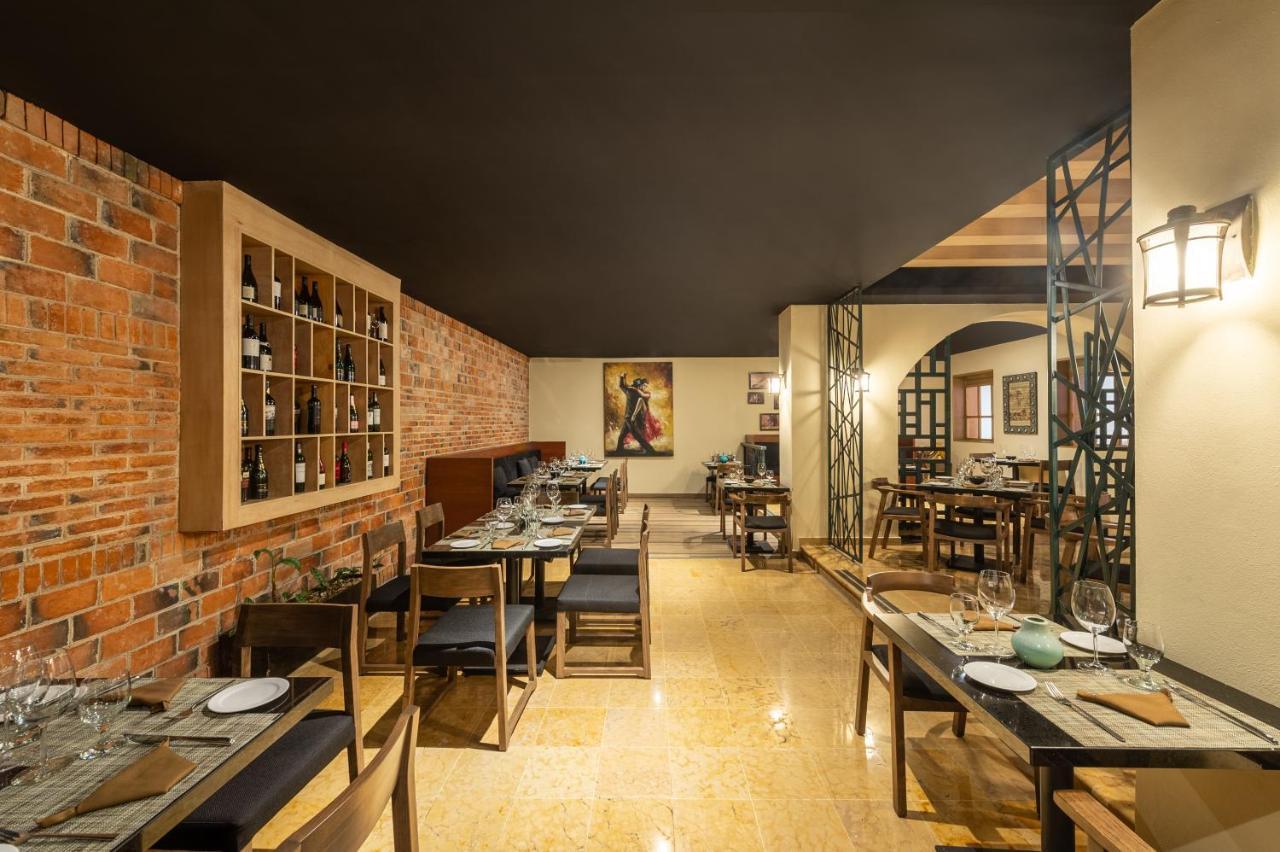 Fiesta Americana Condesa - Resort