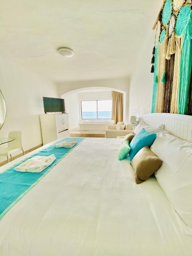 Cyan & Hotel Cancun