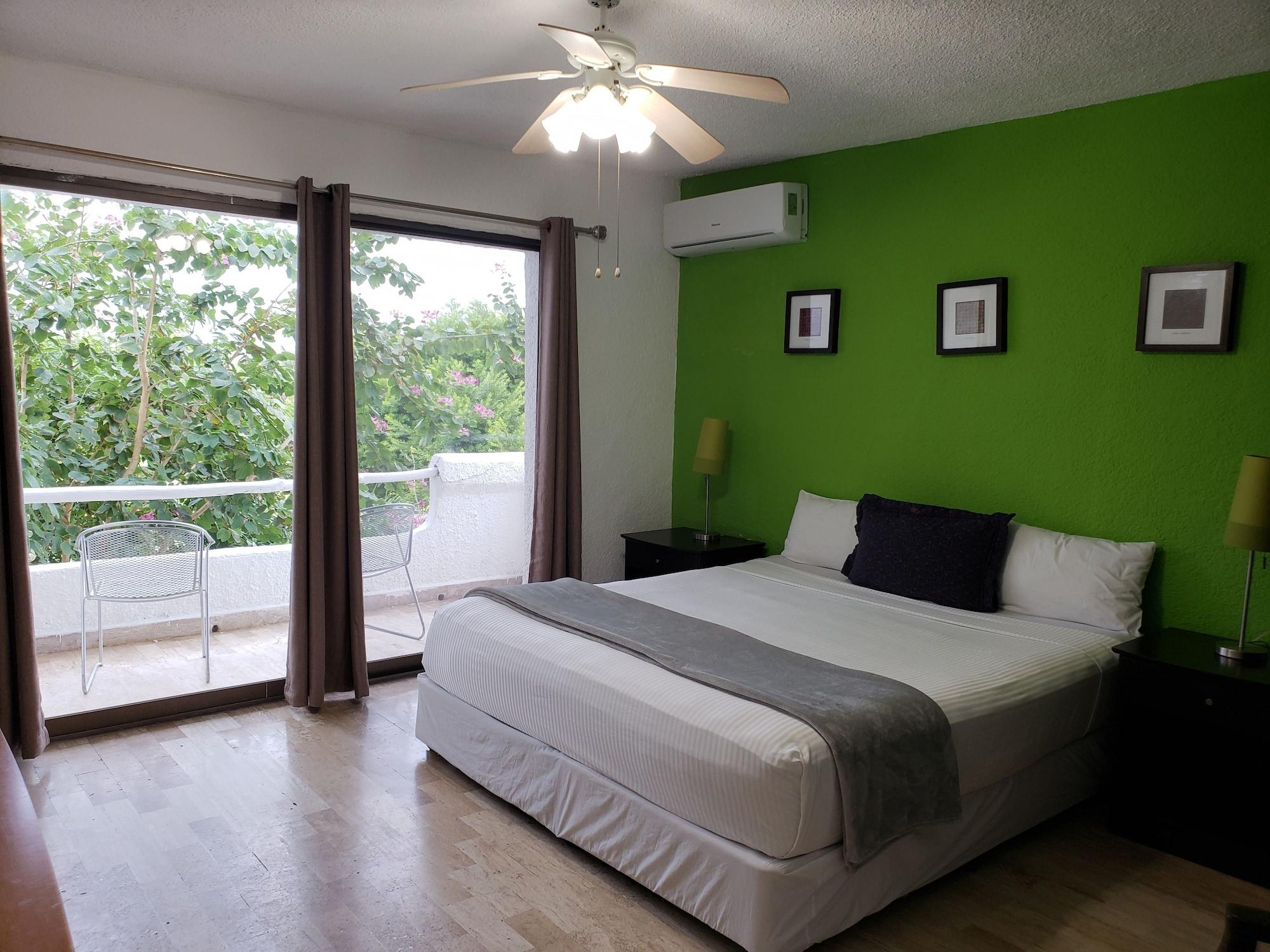 Hotel 16 Cancún