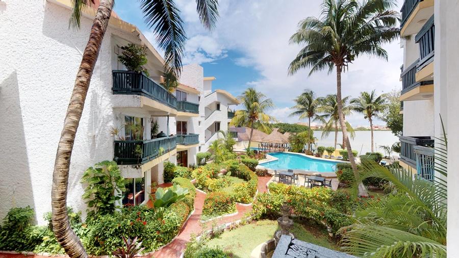 Hotel Imperial Laguna Faranda 3*