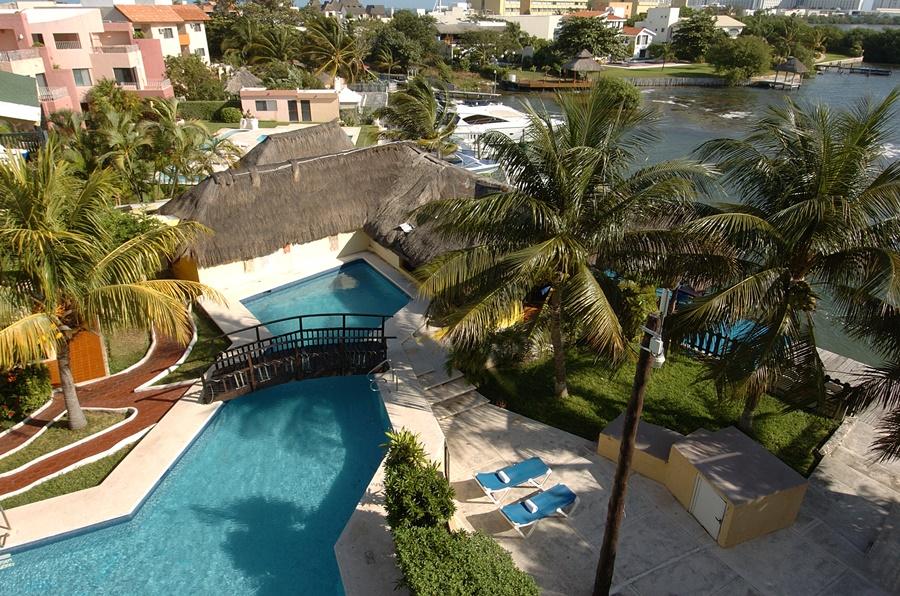 Hotel Imperial Laguna Faranda 3*
