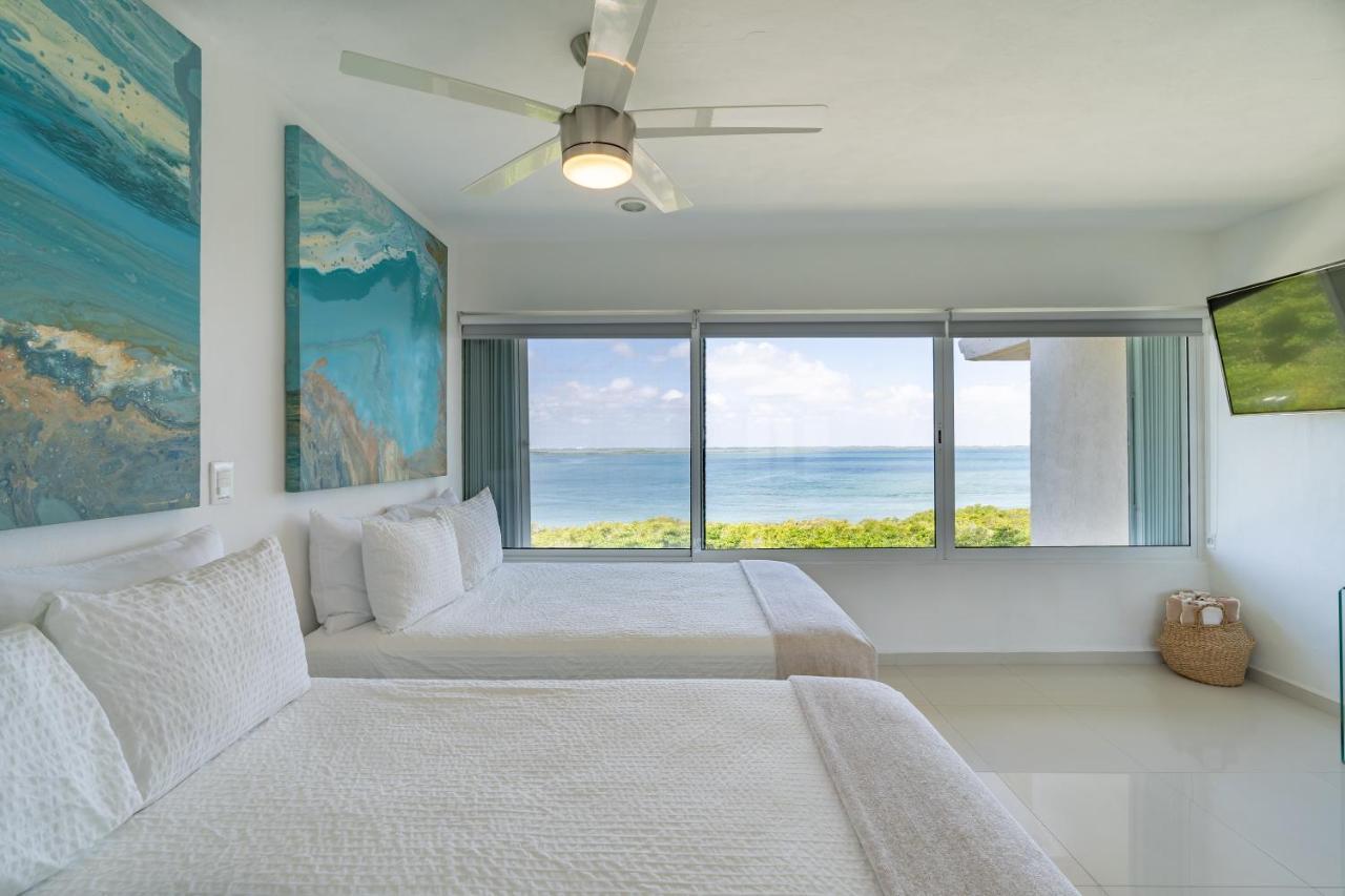 Ocean View Three Bedroom, Three Story Penthouse By The Apartahotel Cancún