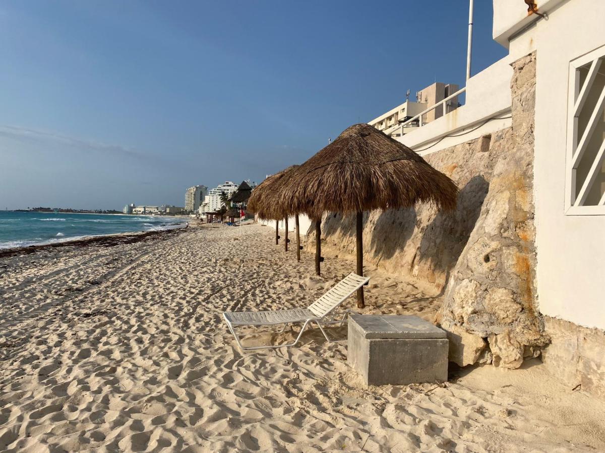 Apartahotel Ocean View Three Bedroom, Three Story Penthouse By The