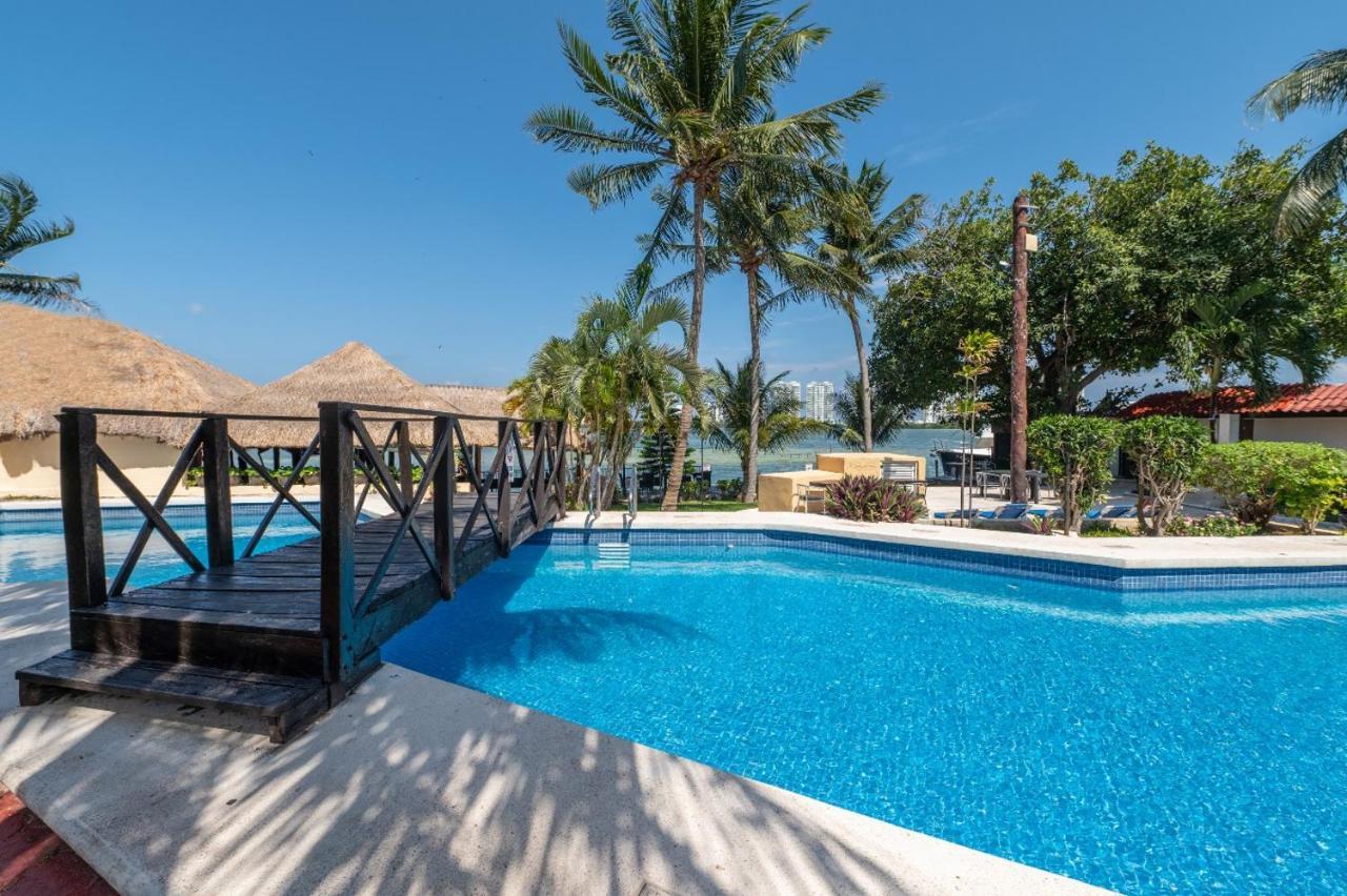 Hotel Imperial Laguna Faranda 3*
