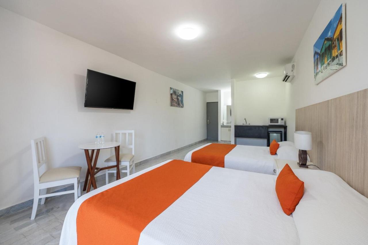 Imperial Laguna Faranda Cancún