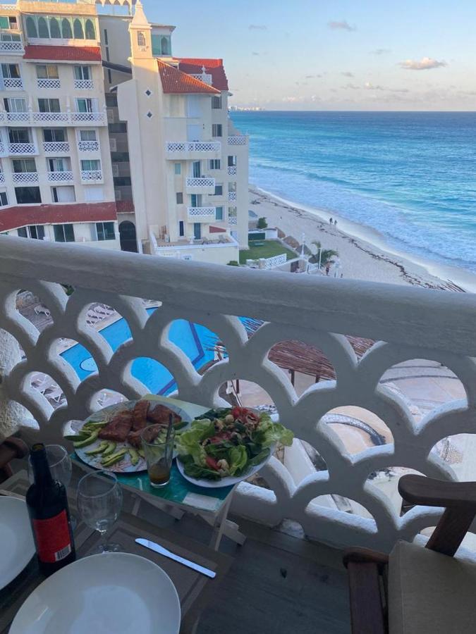 Capitan Sea View Apartment