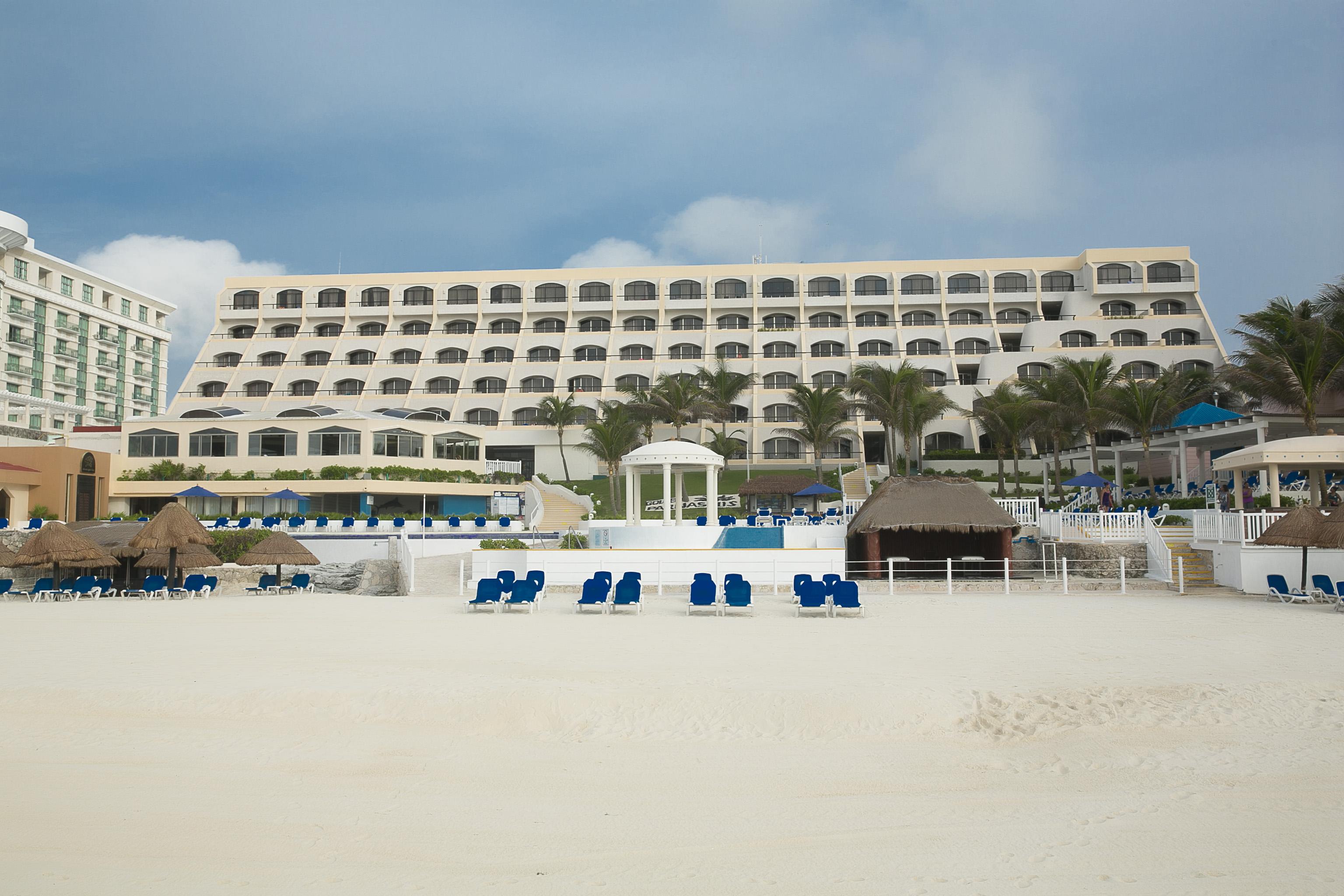 Golden Parnassus Hotel