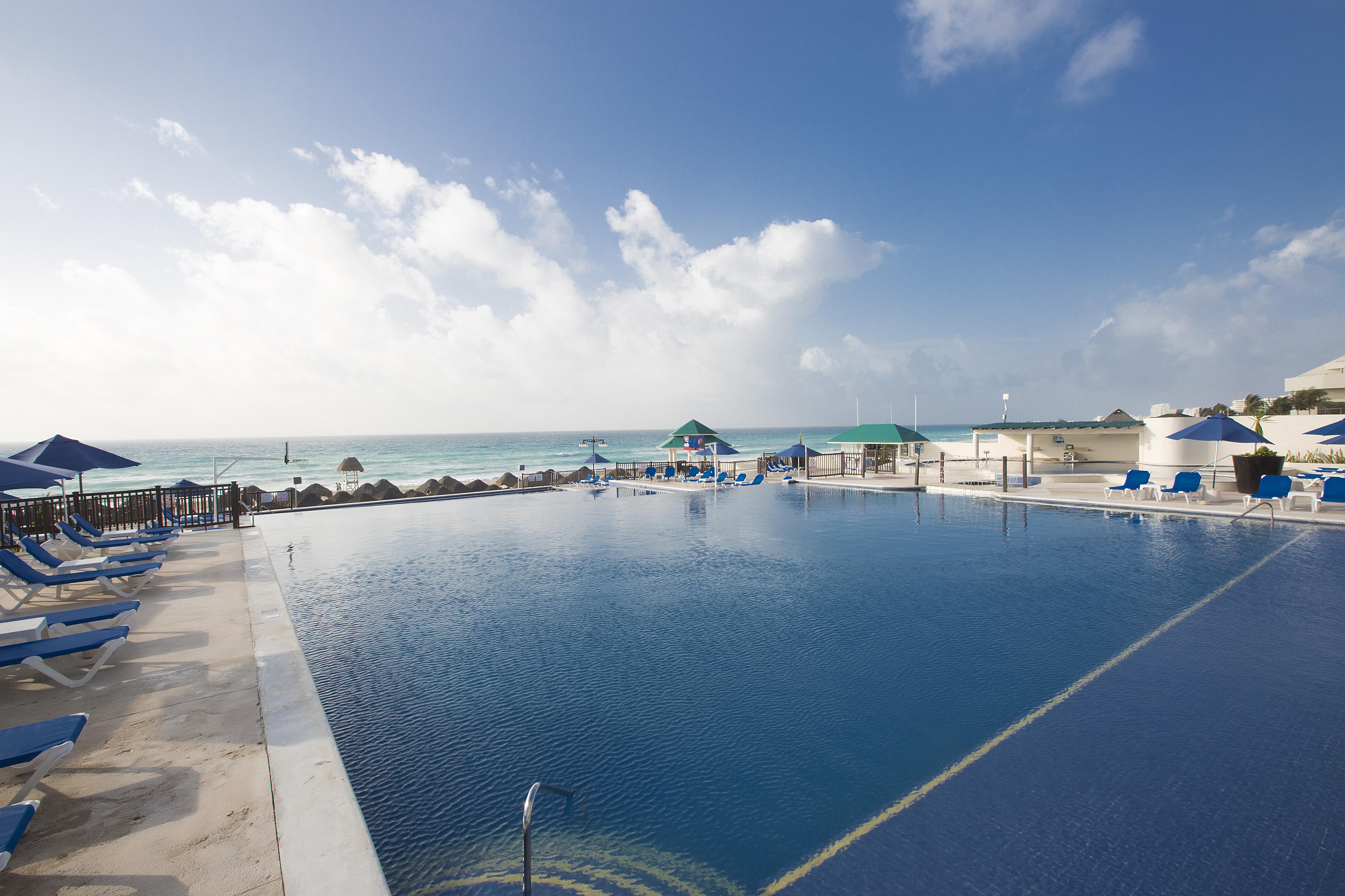 Seadust Family Resort Cancún