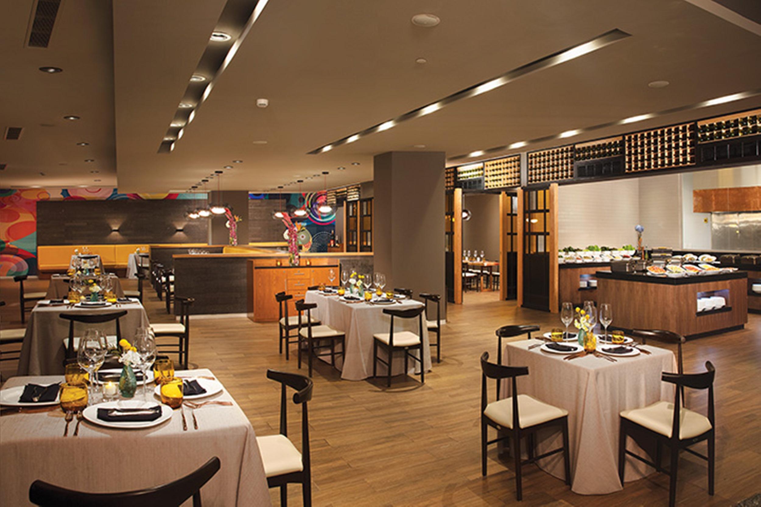 Resort Dreams Playa Mujeres Golf &