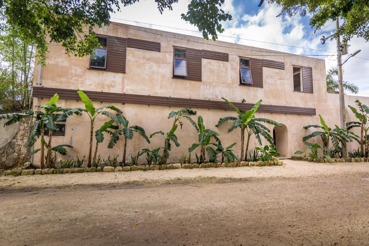 Apartahotel Azcapri Boutique & Cancún