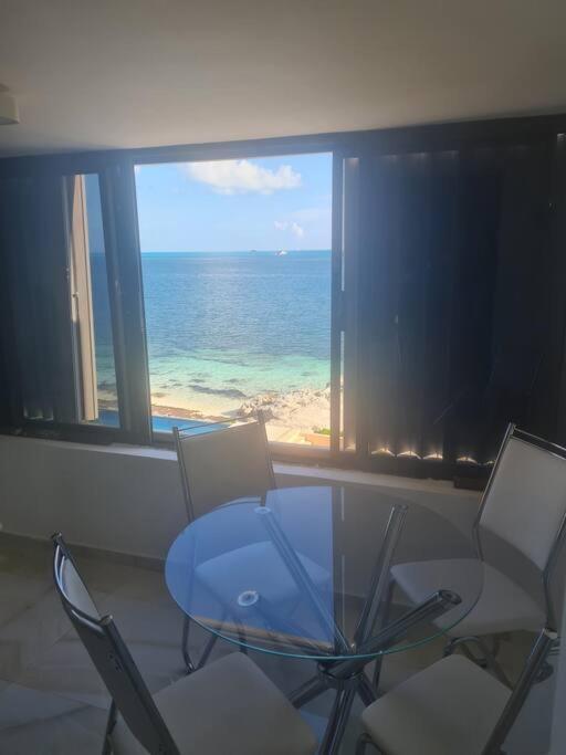 Front Zone Apartamento Cancún
