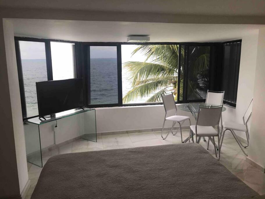 Apartamento Front Zone