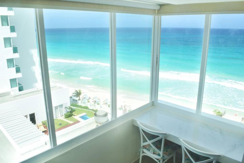 Ocean Front, Beautifull Beach, 3c Apartamento