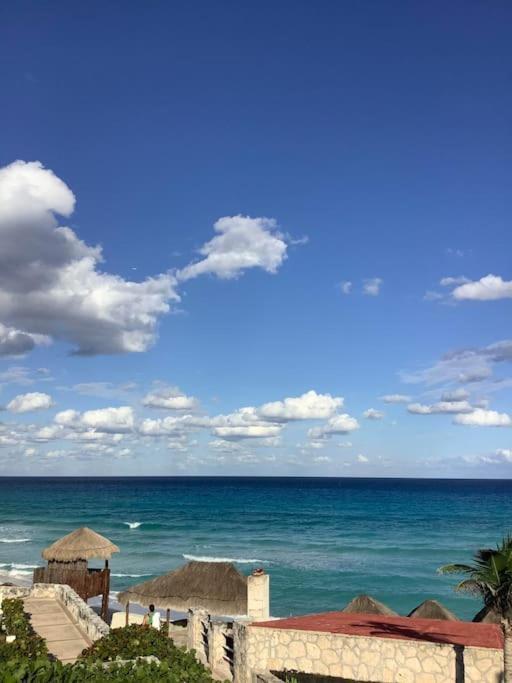 Beachview & Balcony 3905 Apartamento Cancún