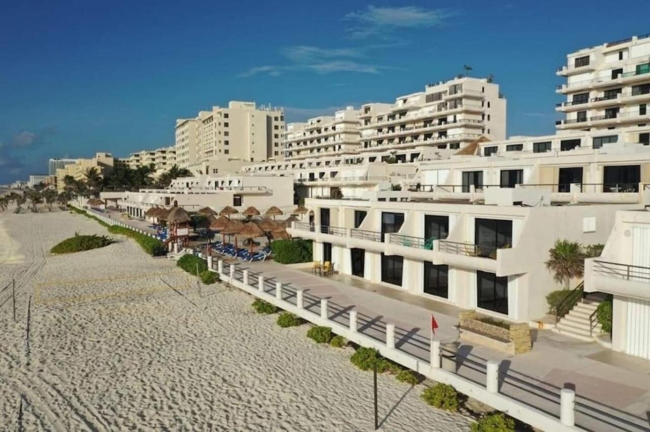 Zone, Beachfront 2 Bedroom - Prime Location Cancún