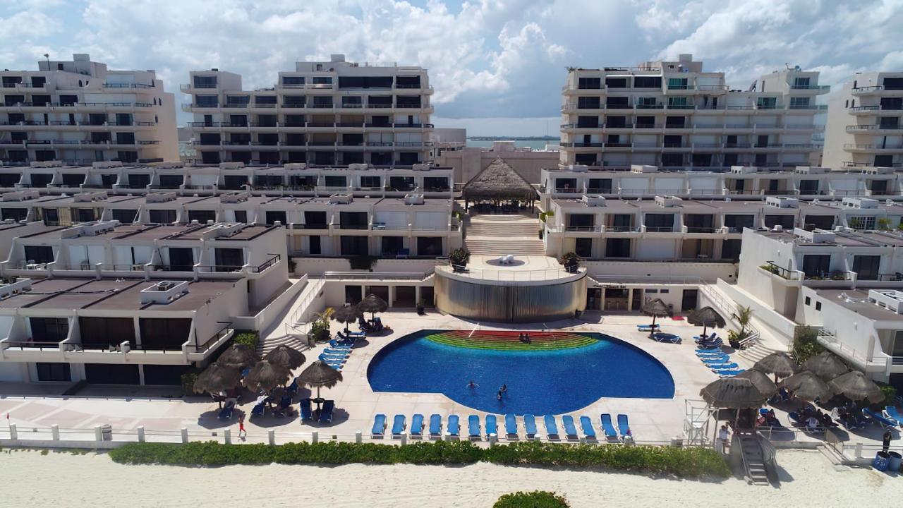 Apartamento Zone, Beachfront 2 Bedroom - Prime Location *