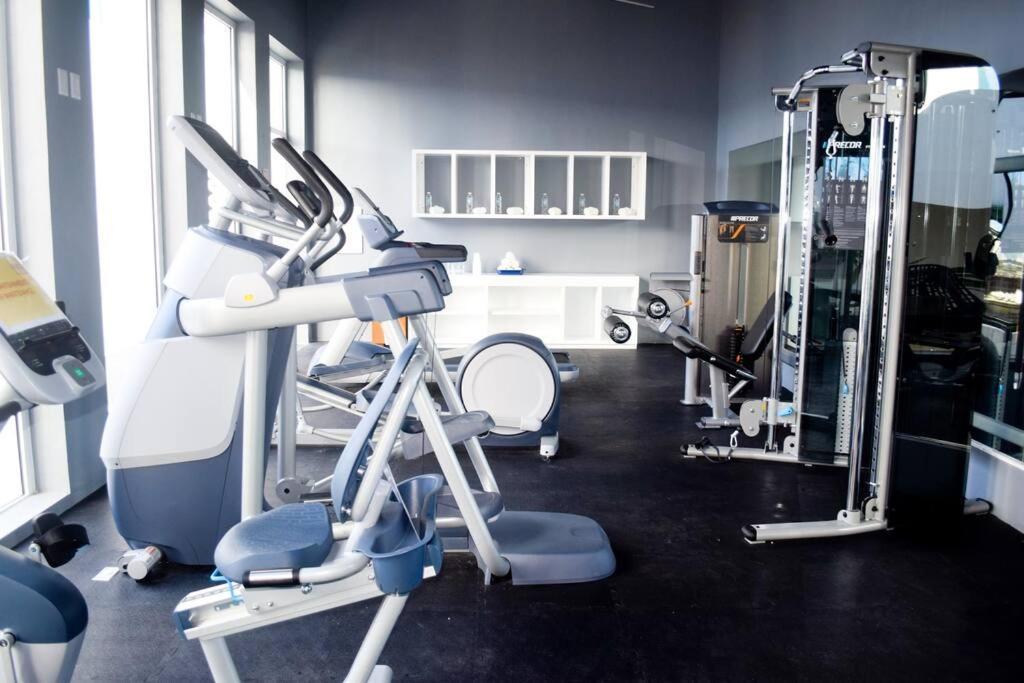 Estudio 2a Sobre La Playa, Piscina, Gimnasio, Excelente Opcion