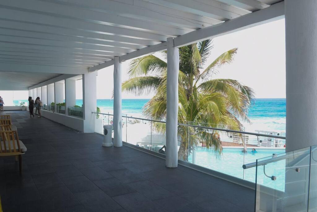 Estudio 2a Sobre La Playa, Piscina, Gimnasio, Excelente Opcion Apartamento Cancún