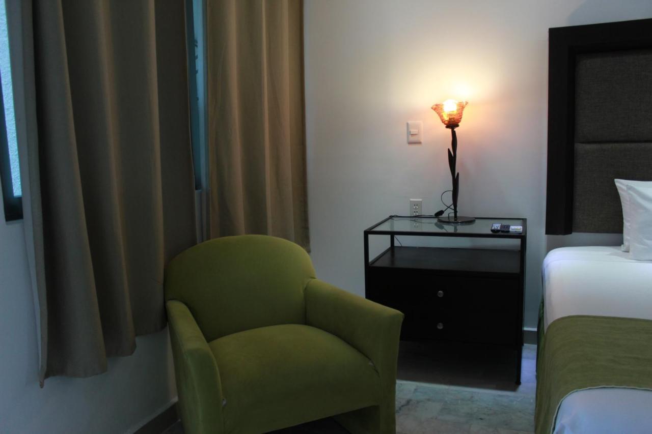 16 3* Cancún